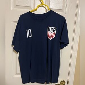 USA t shirt jersey of Christian Pulisic